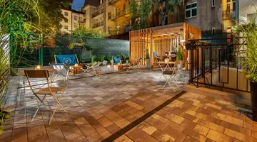 Amber Design Residence