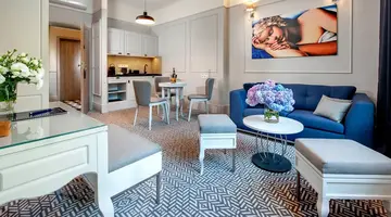 Amber Design Residence