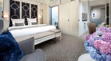 Amber Design Residence
