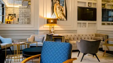 Amber Design Residence