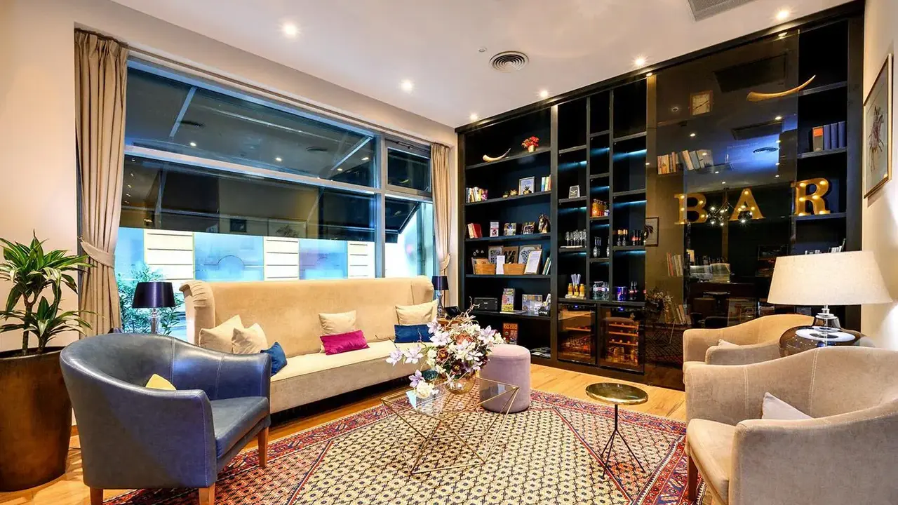 Ambra Hotel