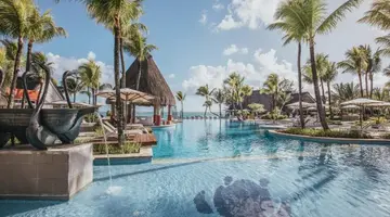 Ambre A Sunlife Resort 4