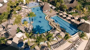 Ambre A Sunlife Resort 4