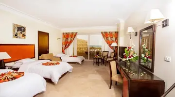 AMC Royal Hotel & Spa