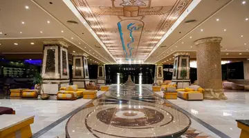 AMC Royal Hotel & Spa