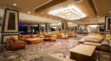 AMC Royal Hotel & Spa