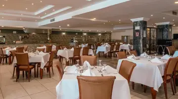 AMC Royal Hotel & Spa
