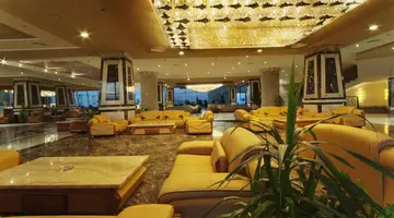 AMC Royal Hotel & Spa