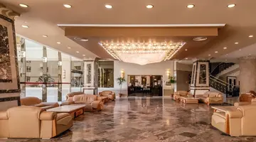 Amc Royal Hotel & SPA