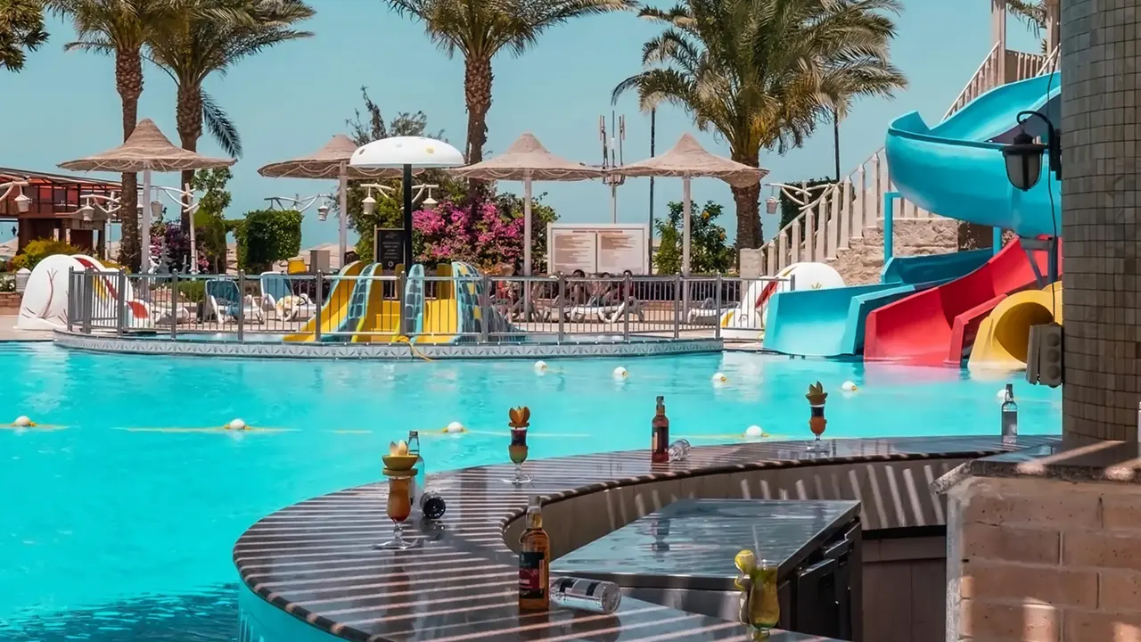 Amc Royal Hotel & SPA