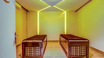 AMC Royal Hotel & Spa*****