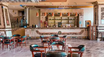 AMC Royal Hotel & Spa