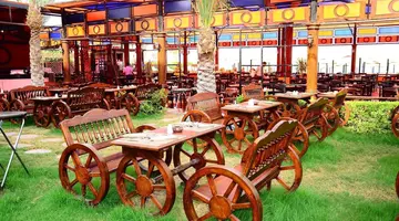 Amc Royal Hotel & Spa