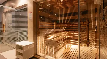 Amc Royal Hotel & SPA