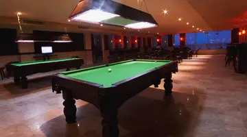 Amc Royal Hotel & Spa