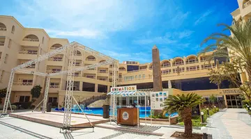 AMC Royal Hotel & Spa