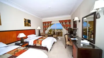AMC Royal Hotel & Spa