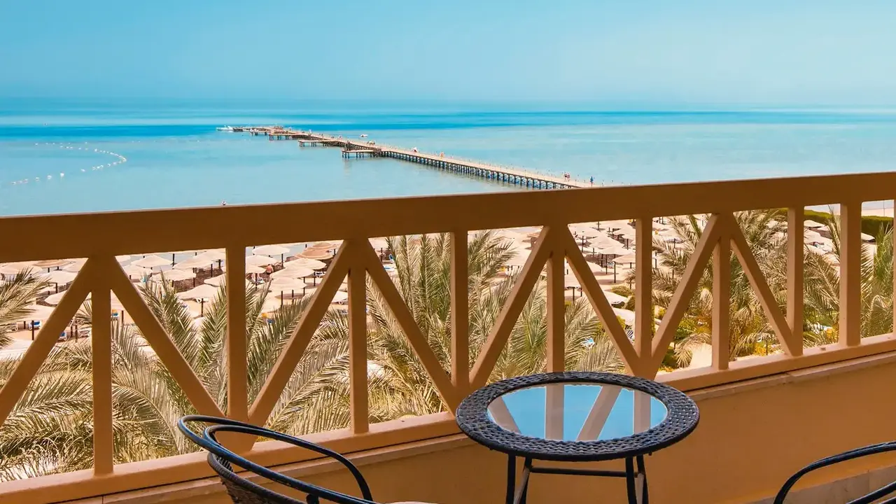 AMC Royal Hotel & Spa