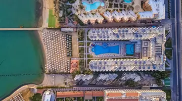AMC Royal Hotel & SPA