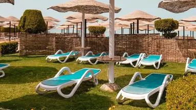 AMC ROYAL HOTEL