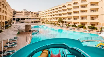 AMC ROYAL HOTEL