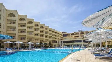 AMC ROYAL HOTEL