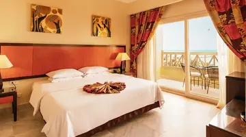 AMC ROYAL HOTEL