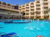AMC ROYAL HOTEL