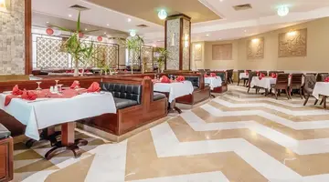 AMC ROYAL HOTEL