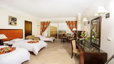 AMC ROYAL HOTEL