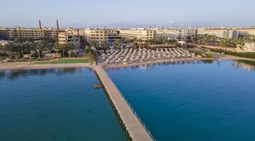 AMC ROYAL HOTEL