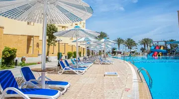 AMC ROYAL HOTEL
