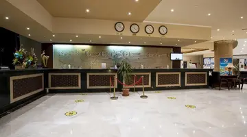 AMC ROYAL HOTEL
