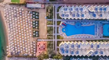 AMC ROYAL HOTEL