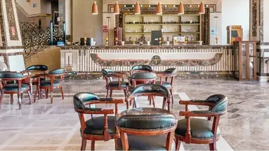 AMC ROYAL HOTEL