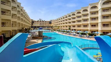 AMC Royal Resort