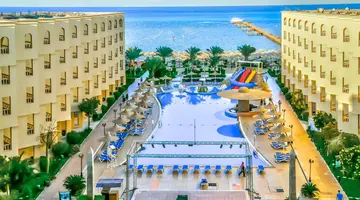 AMC Royal Resort
