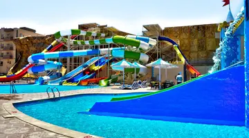 AMC Royal Resort