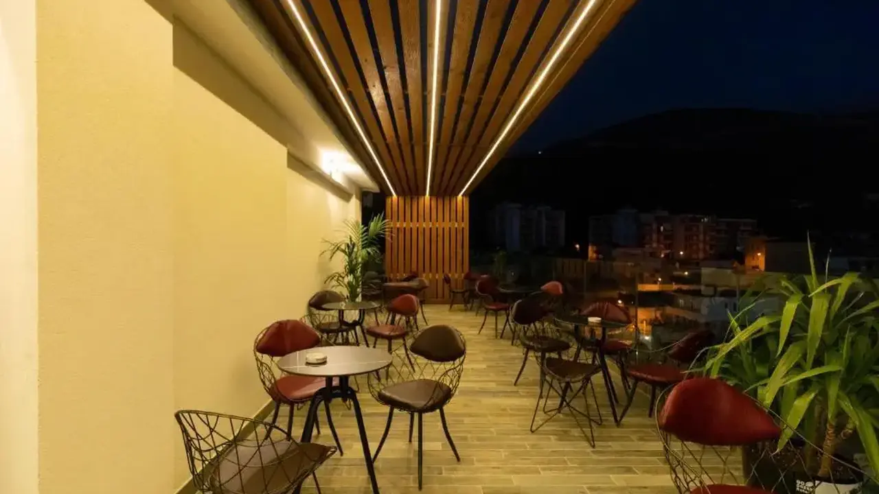 AMES HOTEL & SPA