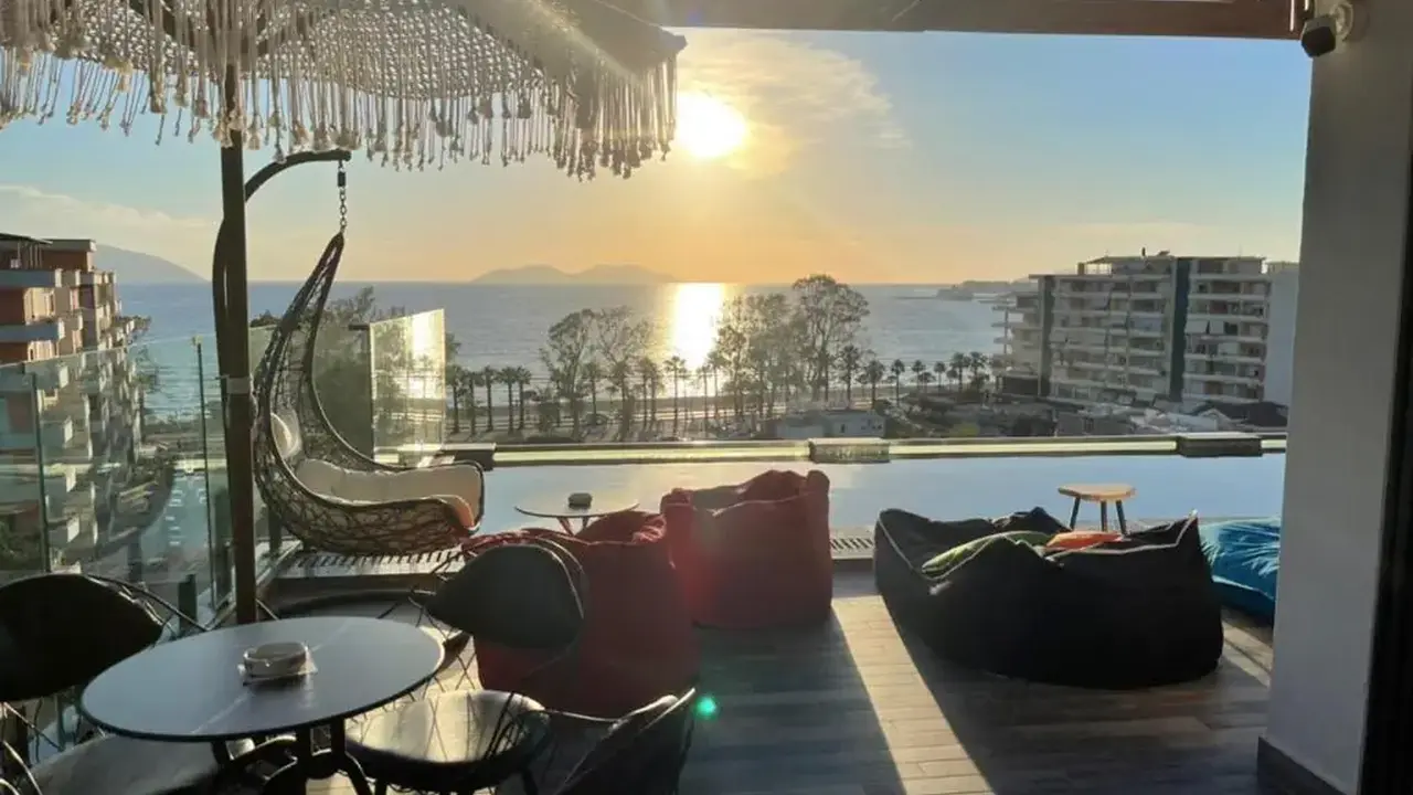 AMES HOTEL & SPA