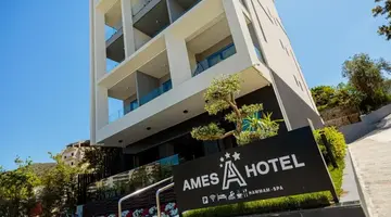 AMES HOTEL & SPA