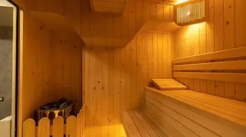 AMES HOTEL & SPA