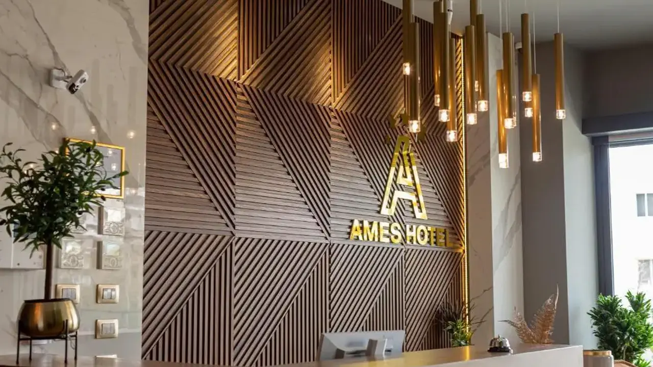 AMES HOTEL & SPA