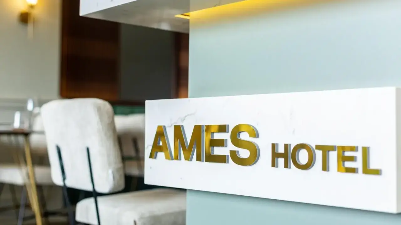 AMES HOTEL & SPA