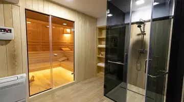 AMES HOTEL & SPA