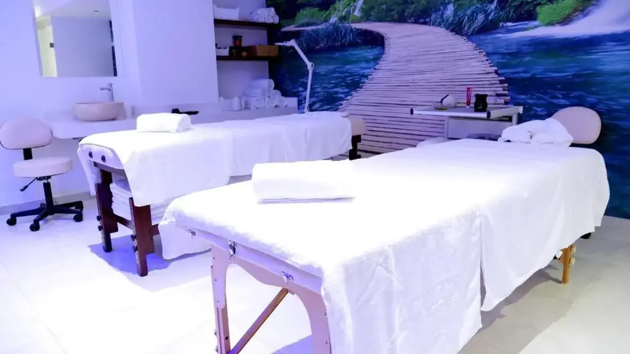 Amethyst Napa Hotel & Spa