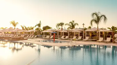 AMETHYST NAPA HOTEL & SPA