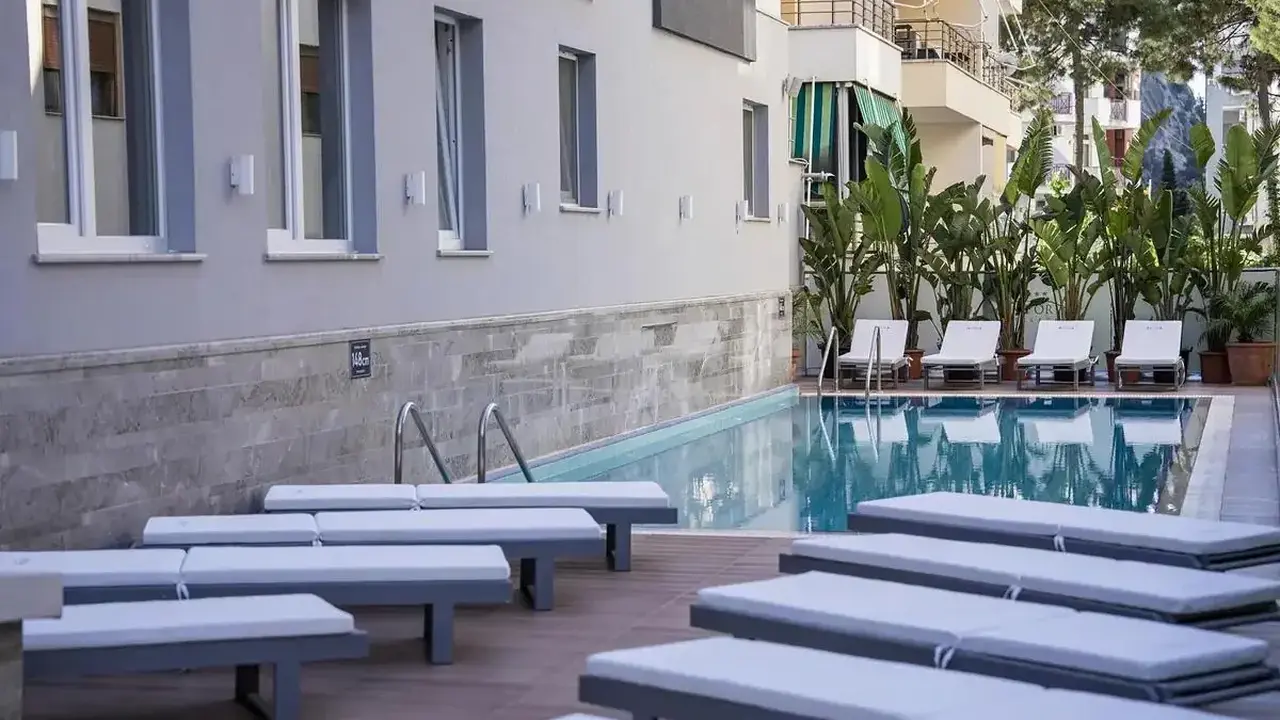 Amfora Hotel and Spa