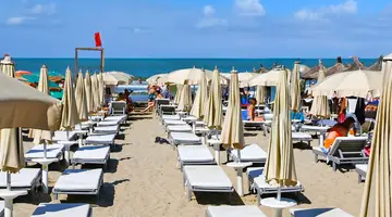 AMFORA HOTEL & SPA