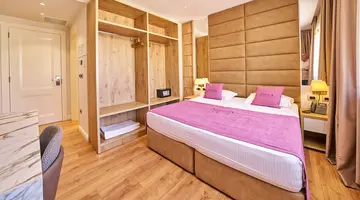 AMFORA HOTEL & SPA